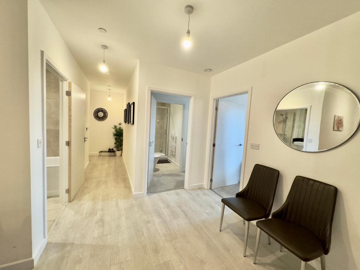 3Bedroom, 2Bathroom, Balcony,Luxury Flat Westfield Londres Exterior foto
